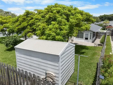 815 E 23rd Avenue New Smyrna Beach FL 32169