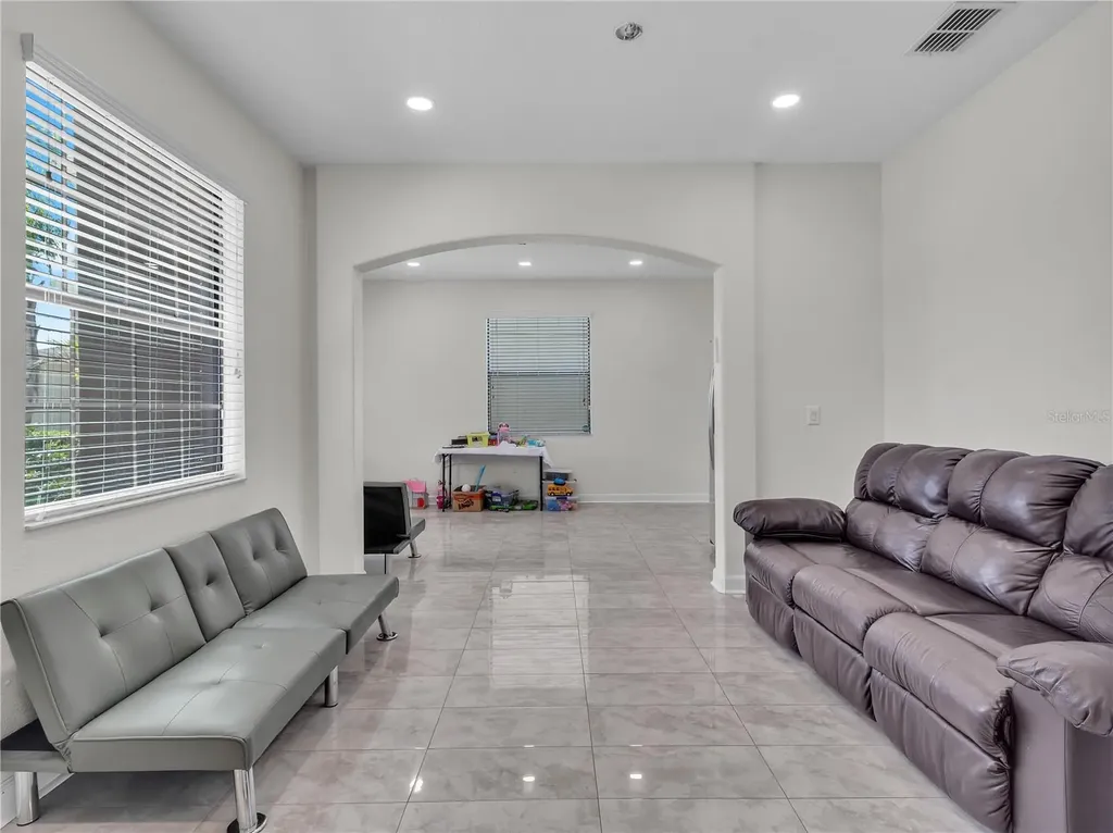 5063 Ivory Stone Drive Wimauma FL 33598