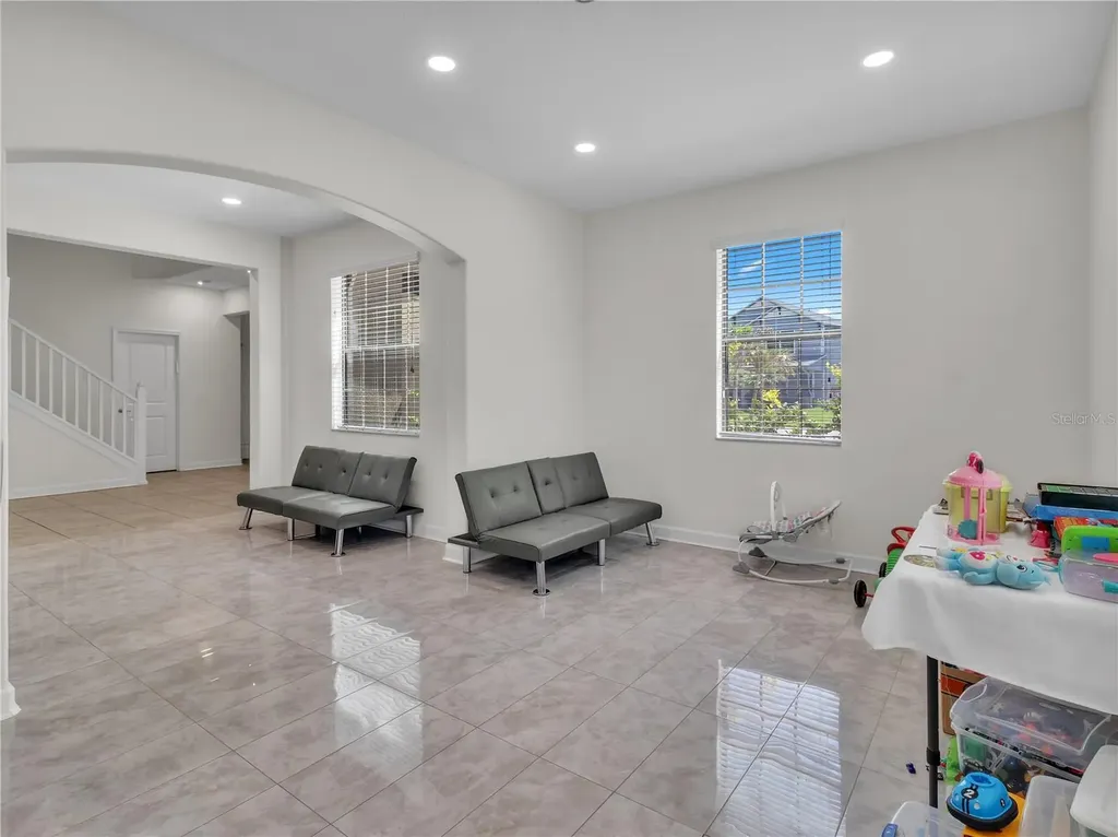 5063 Ivory Stone Drive Wimauma FL 33598
