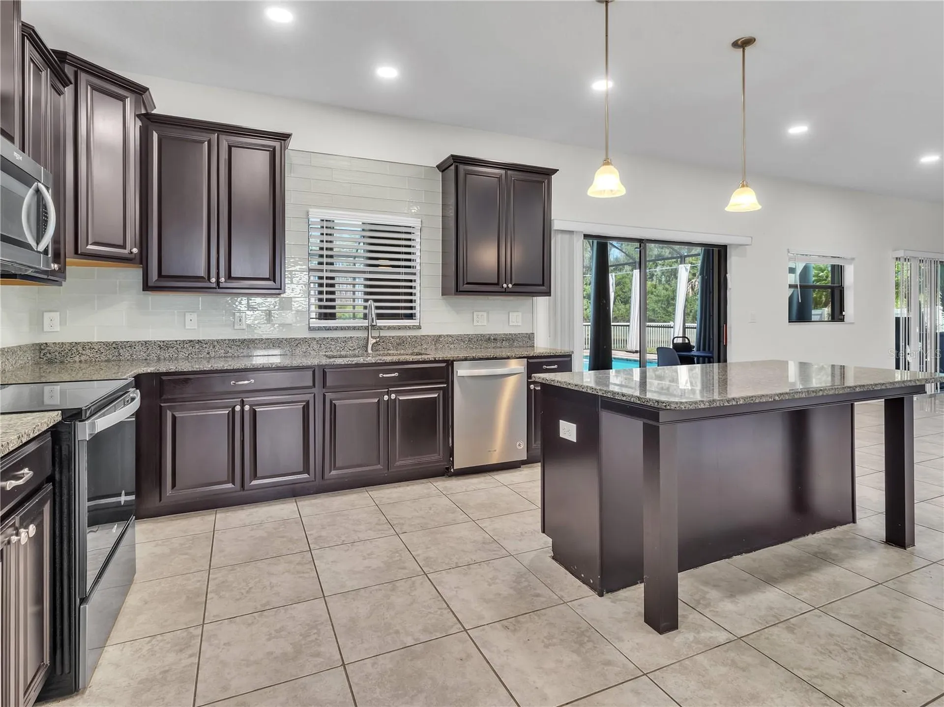 5063 Ivory Stone Drive Wimauma FL 33598