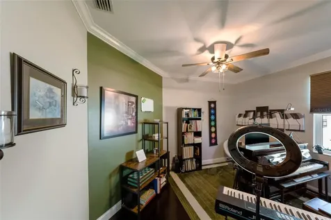 5030 58th Terrace E Bradenton FL 34203
