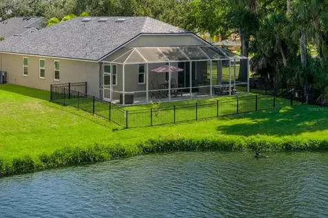 5030 58th Terrace E Bradenton FL 34203