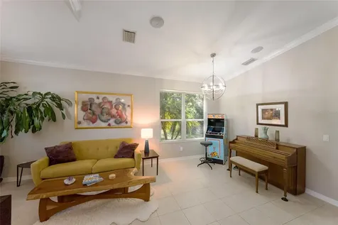 5030 58th Terrace E Bradenton FL 34203