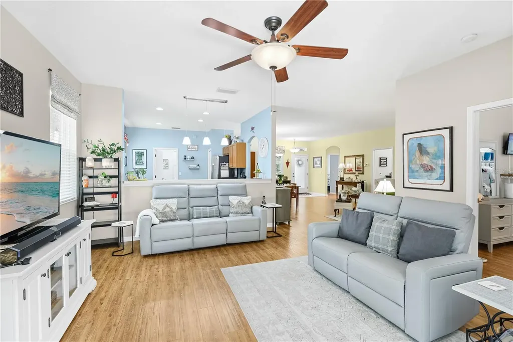 8954 Founders Circle Palmetto FL 34221