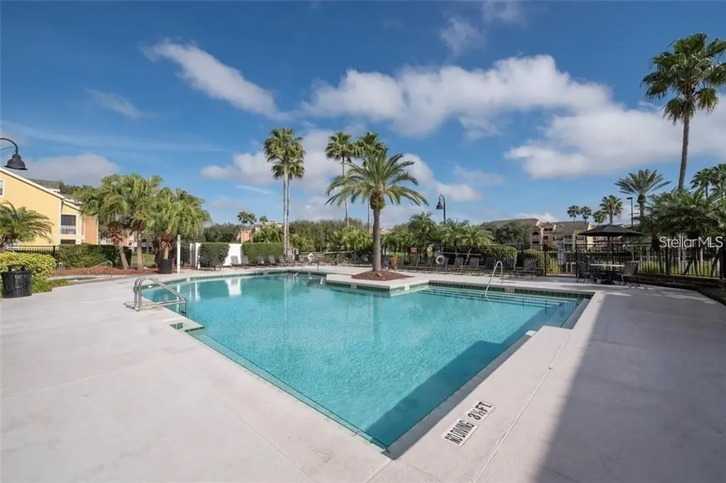 5028 Park Central Drive Orlando FL 32839