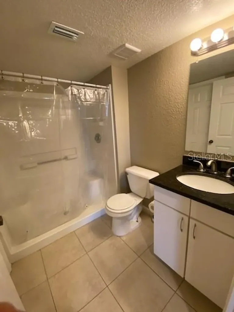 5028 Park Central Drive Orlando FL 32839