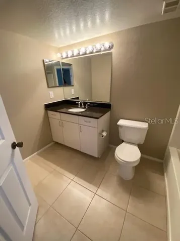 5028 Park Central Drive Orlando FL 32839