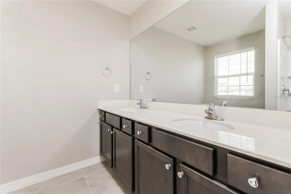 222 Fig Court Kissimmee FL 34759