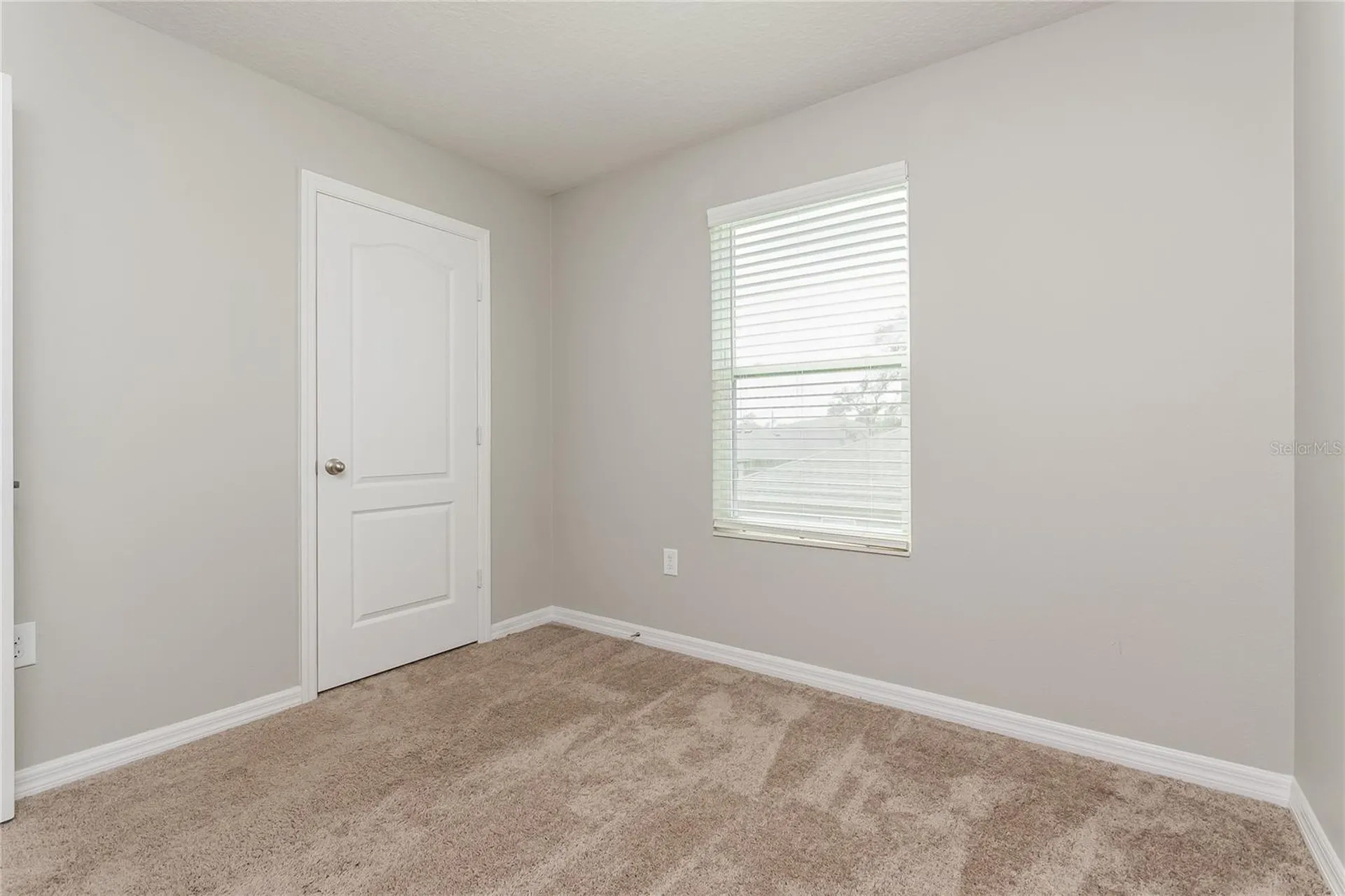222 Fig Court Kissimmee FL 34759