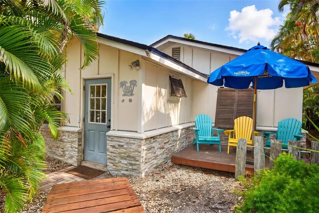 660 Linley Street Longboat Key FL 34228