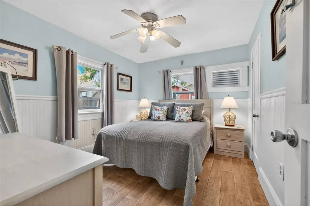 660 Linley Street Longboat Key FL 34228