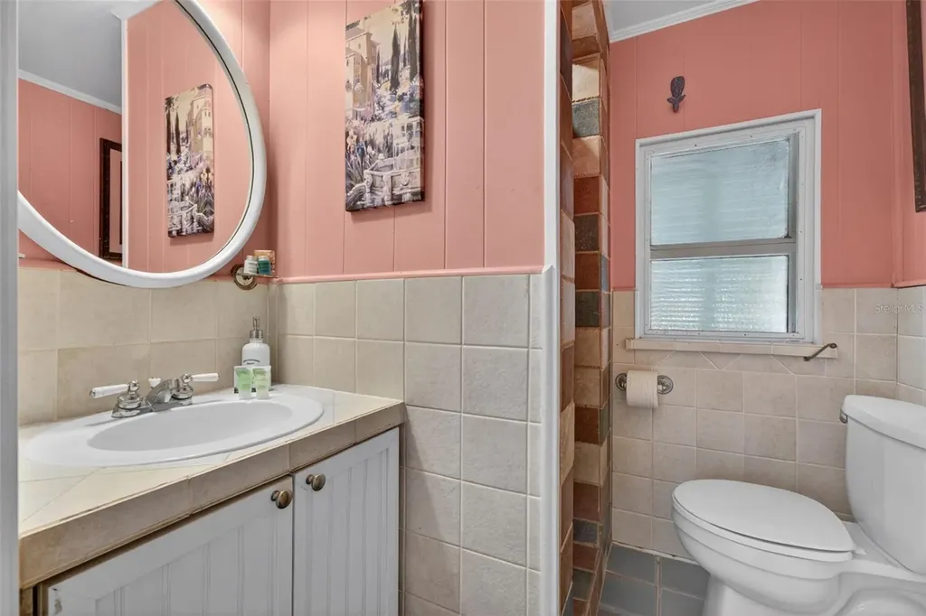 660 Linley Street Longboat Key FL 34228