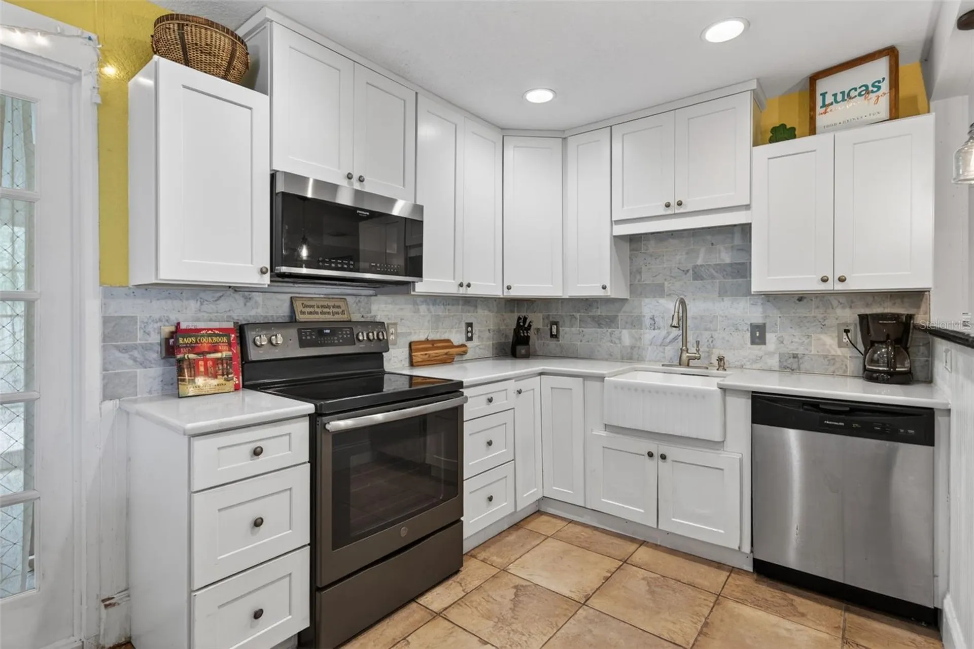 660 Linley Street Longboat Key FL 34228