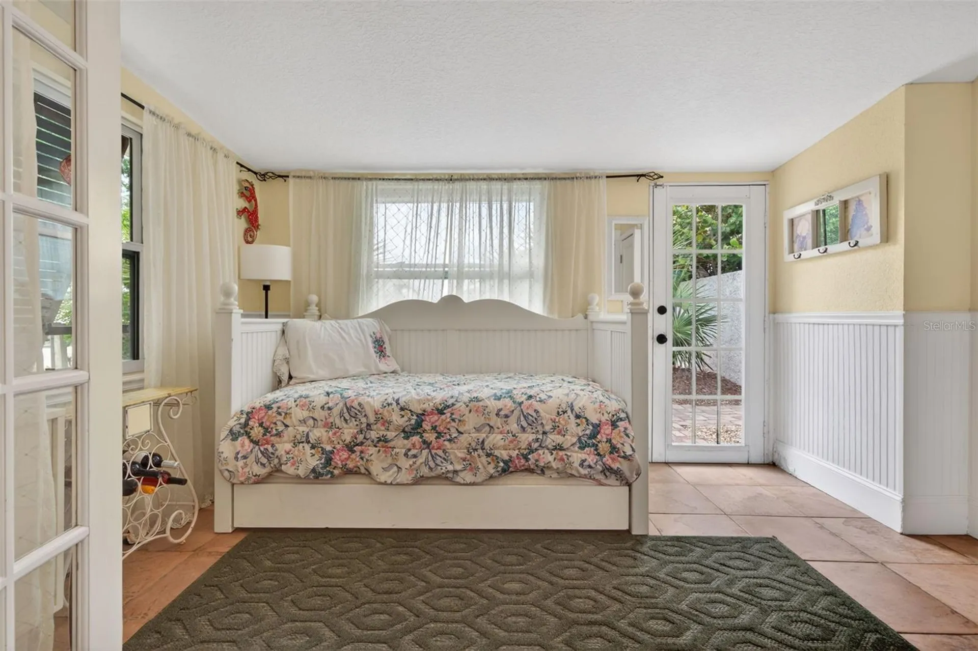 660 Linley Street Longboat Key FL 34228
