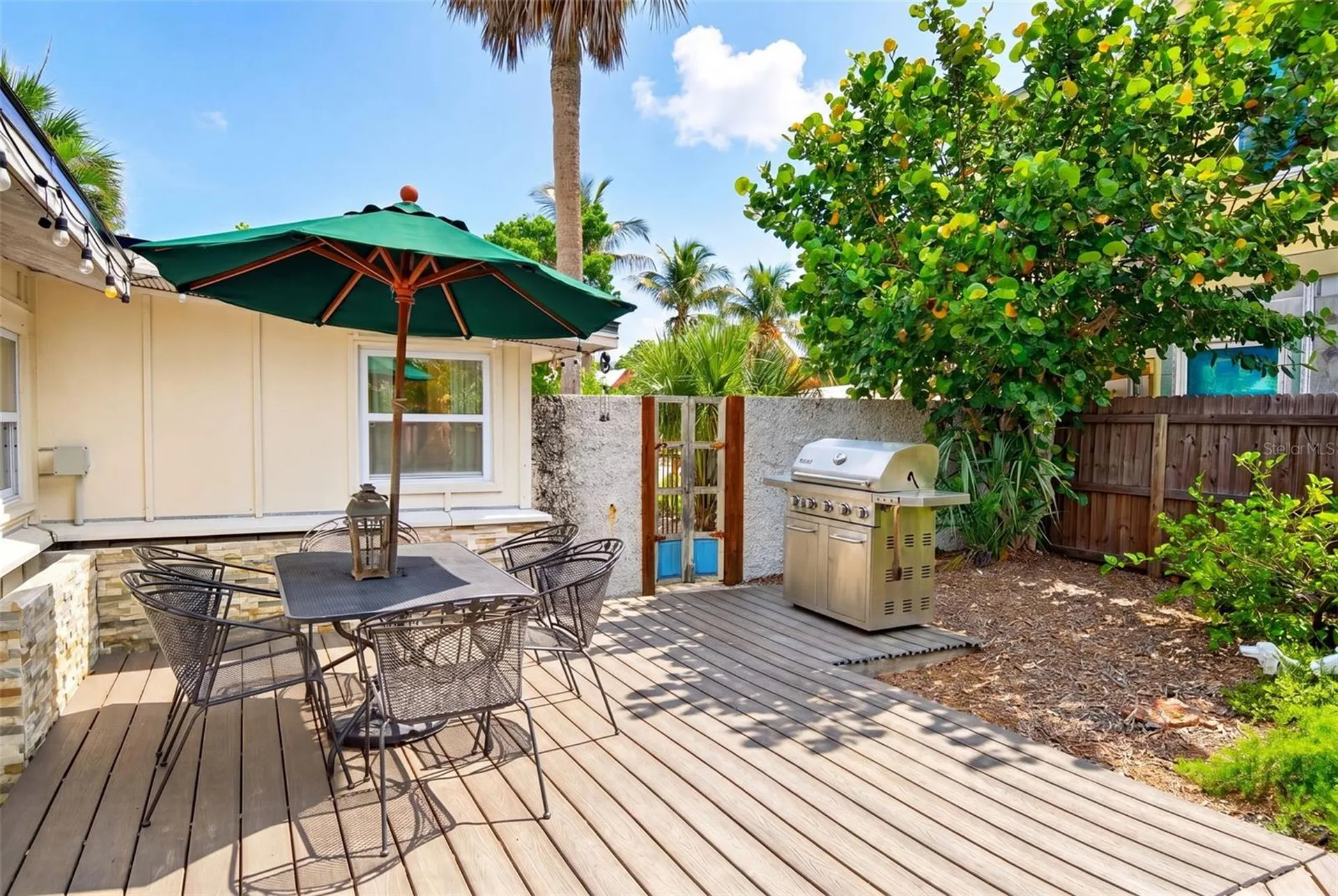 660 Linley Street Longboat Key FL 34228