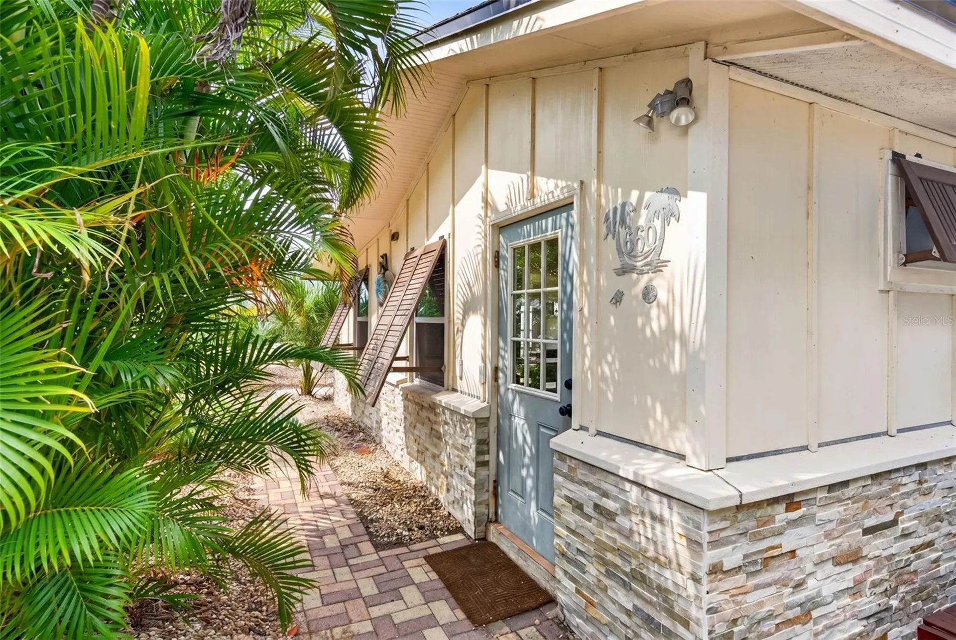 660 Linley Street Longboat Key FL 34228
