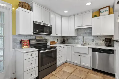 660 Linley Street Longboat Key FL 34228