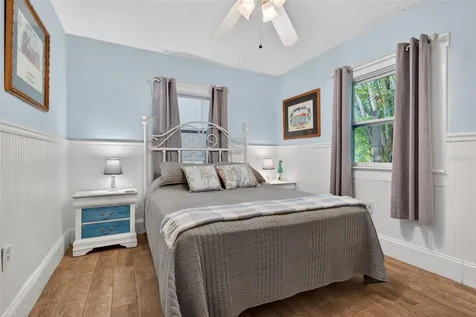 660 Linley Street Longboat Key FL 34228