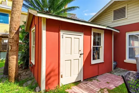 660 Linley Street Longboat Key FL 34228