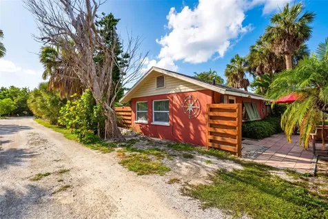 660 Linley Street Longboat Key FL 34228