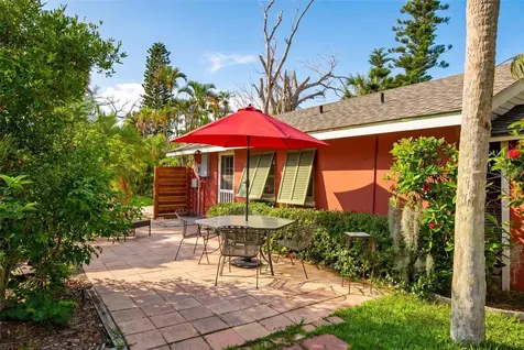 660 Linley Street Longboat Key FL 34228