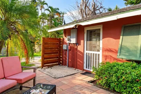 660 Linley Street Longboat Key FL 34228