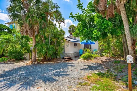660 Linley Street Longboat Key FL 34228