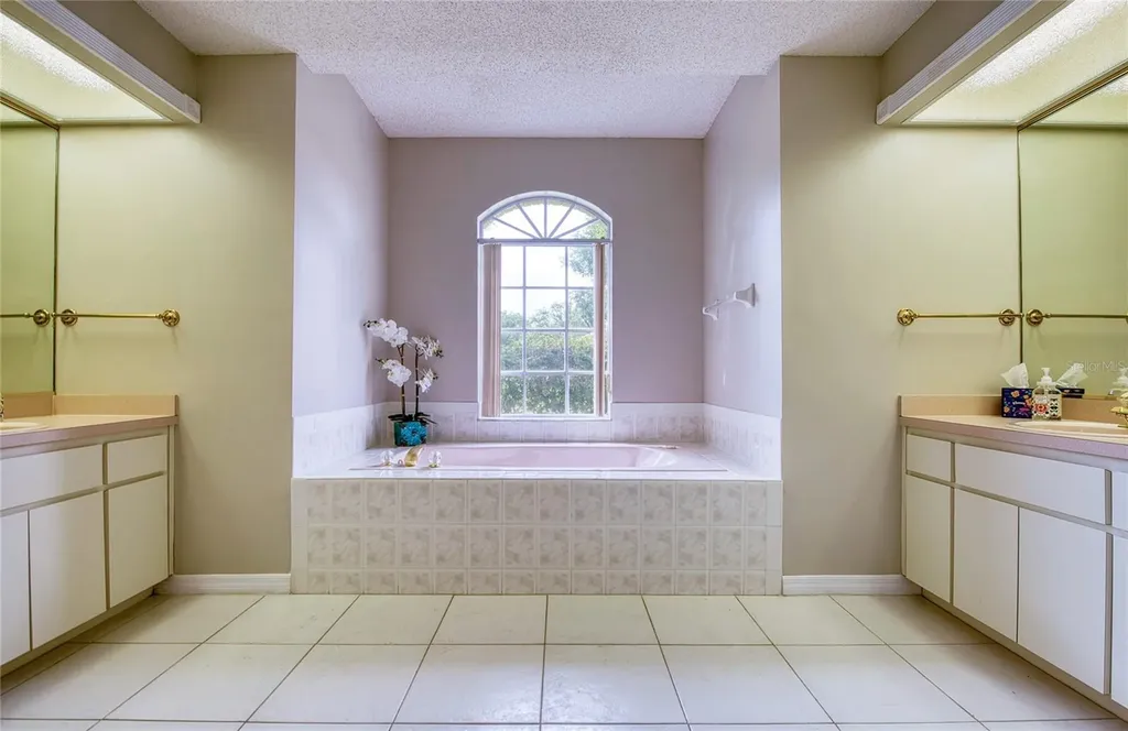 9685 Southern Belle Drive Weeki Wachee FL 34613