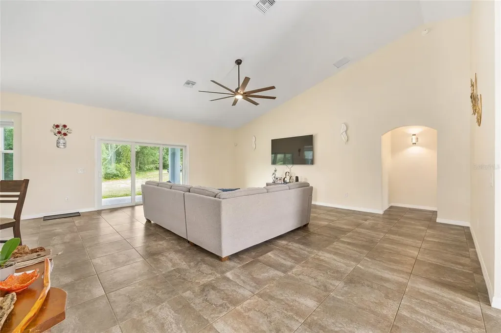 10254 SE 118th Lane Belleview FL 34420