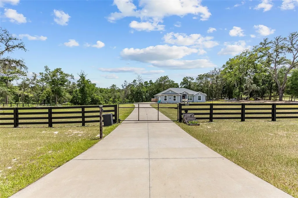 10254 SE 118th Lane Belleview FL 34420