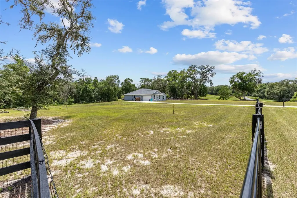 10254 SE 118th Lane Belleview FL 34420