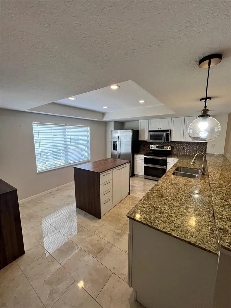 1117 S Pinellas Bayway S St Petersburg FL 33715