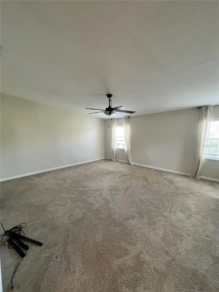 1117 S Pinellas Bayway S St Petersburg FL 33715
