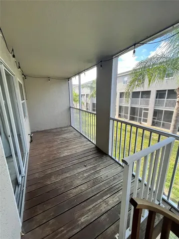 1117 S Pinellas Bayway S St Petersburg FL 33715