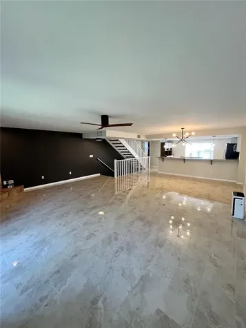 1117 S Pinellas Bayway S St Petersburg FL 33715