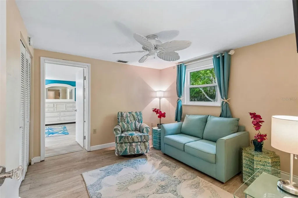 9950 Hilltop Drive New Port Richey FL 34654