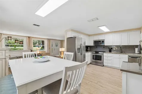 9950 Hilltop Drive New Port Richey FL 34654