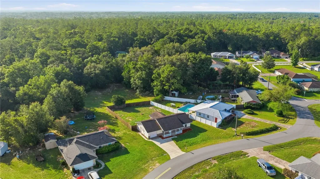 3 Almond Trail Place Ocala FL 34472