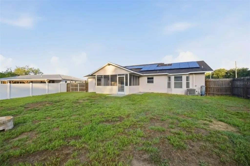 3 Almond Trail Place Ocala FL 34472