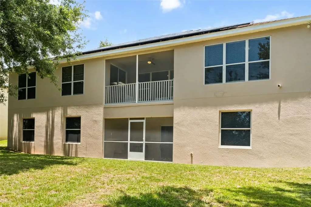 1679 Grandiflora Avenue Clermont FL 34711