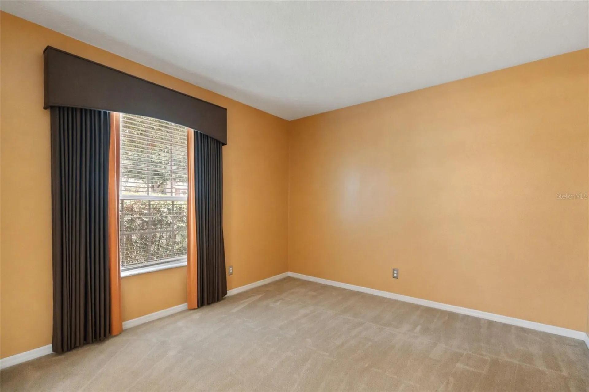 1679 Grandiflora Avenue Clermont FL 34711