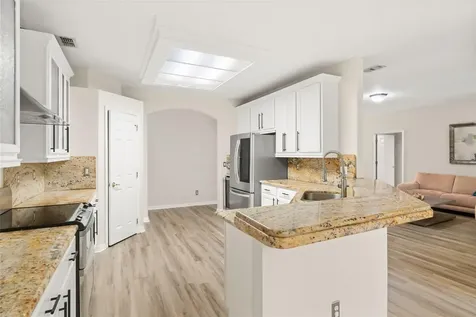 1679 Grandiflora Avenue Clermont FL 34711