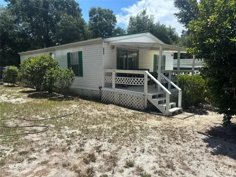 2695 NE 147th Court Silver Springs FL 34488