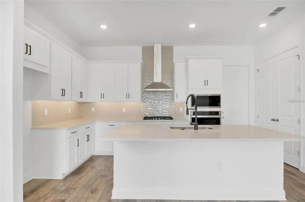 15730 Vetta Drive Montverde FL 34756