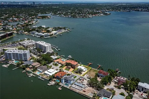 5812 Mariner Street Tampa FL 33609