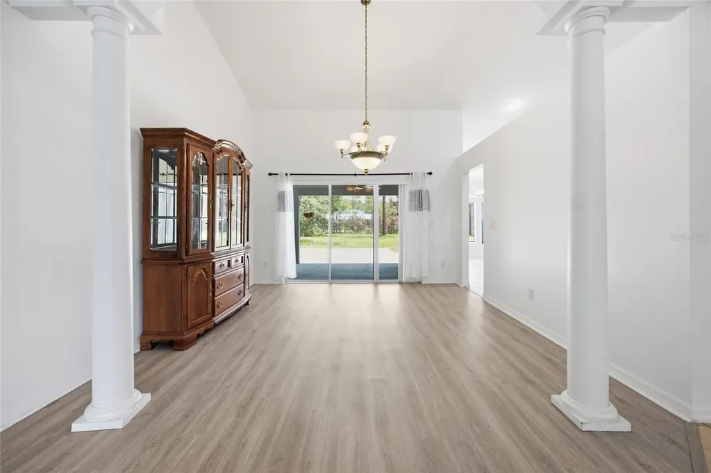 13911 SW 95th Street Dunnellon FL 34432