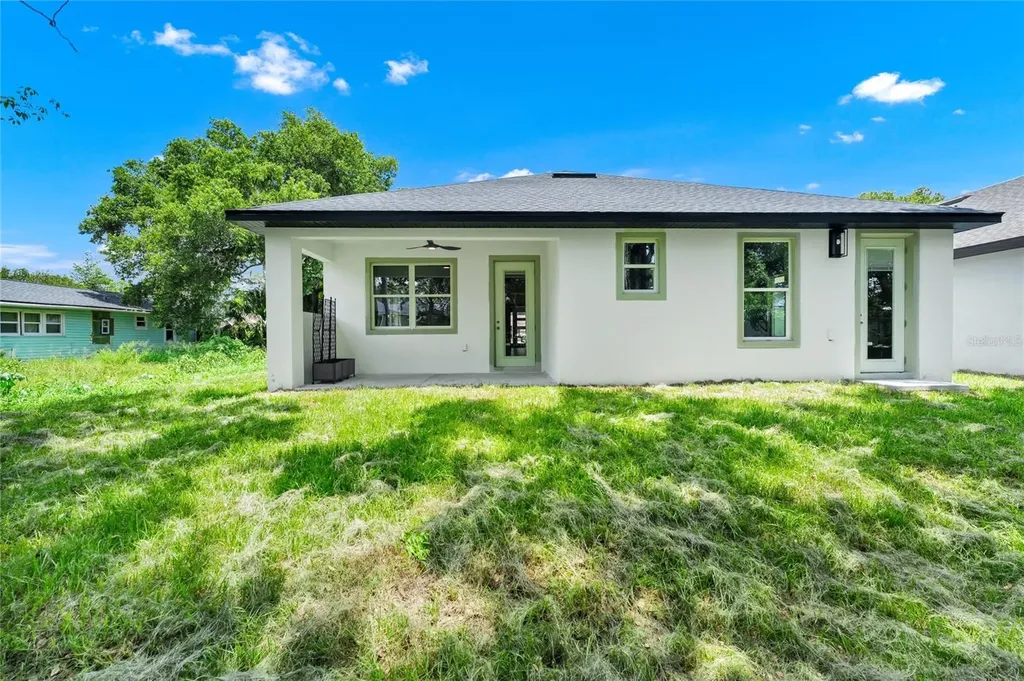 2034 E Grant Avenue Orlando FL 32806