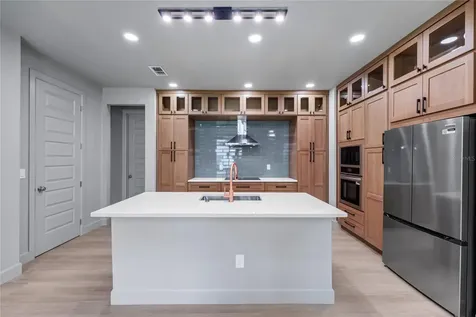 2034 E Grant Avenue Orlando FL 32806