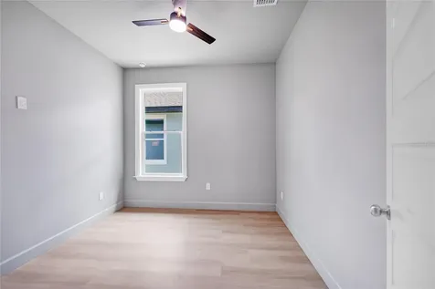 2034 E Grant Avenue Orlando FL 32806