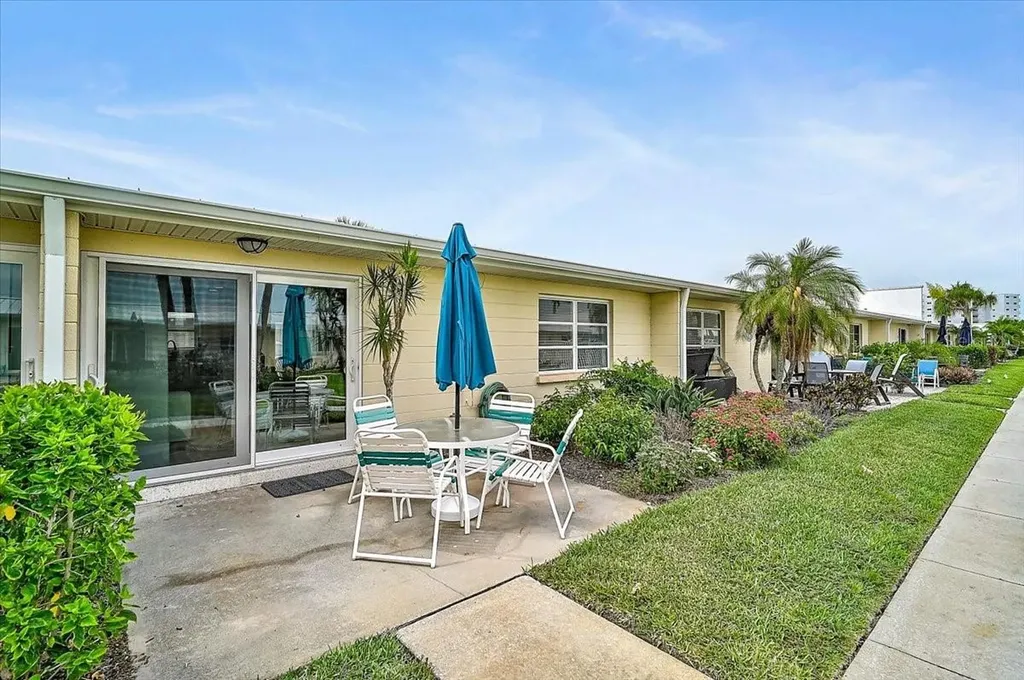 5830 Midnight Pass Road Sarasota FL 34242